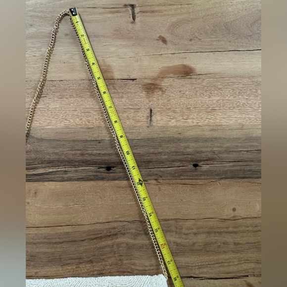 White Beaded Clutch Purse - Picture 7 of 9